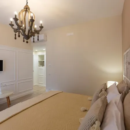 Bed & Breakfast Twins House *